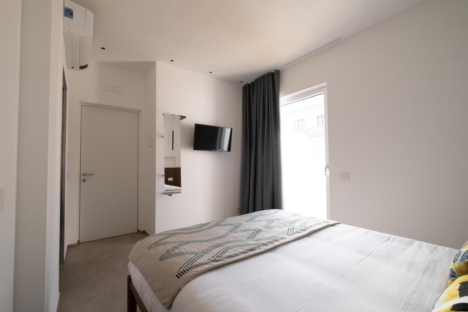Riviera Apulian Rooms Бари Экстерьер фото