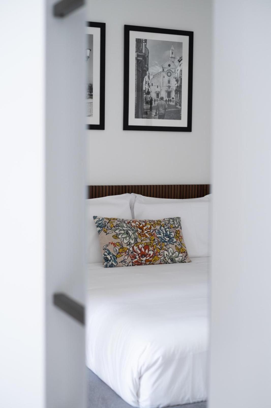 Riviera Apulian Rooms Бари Экстерьер фото